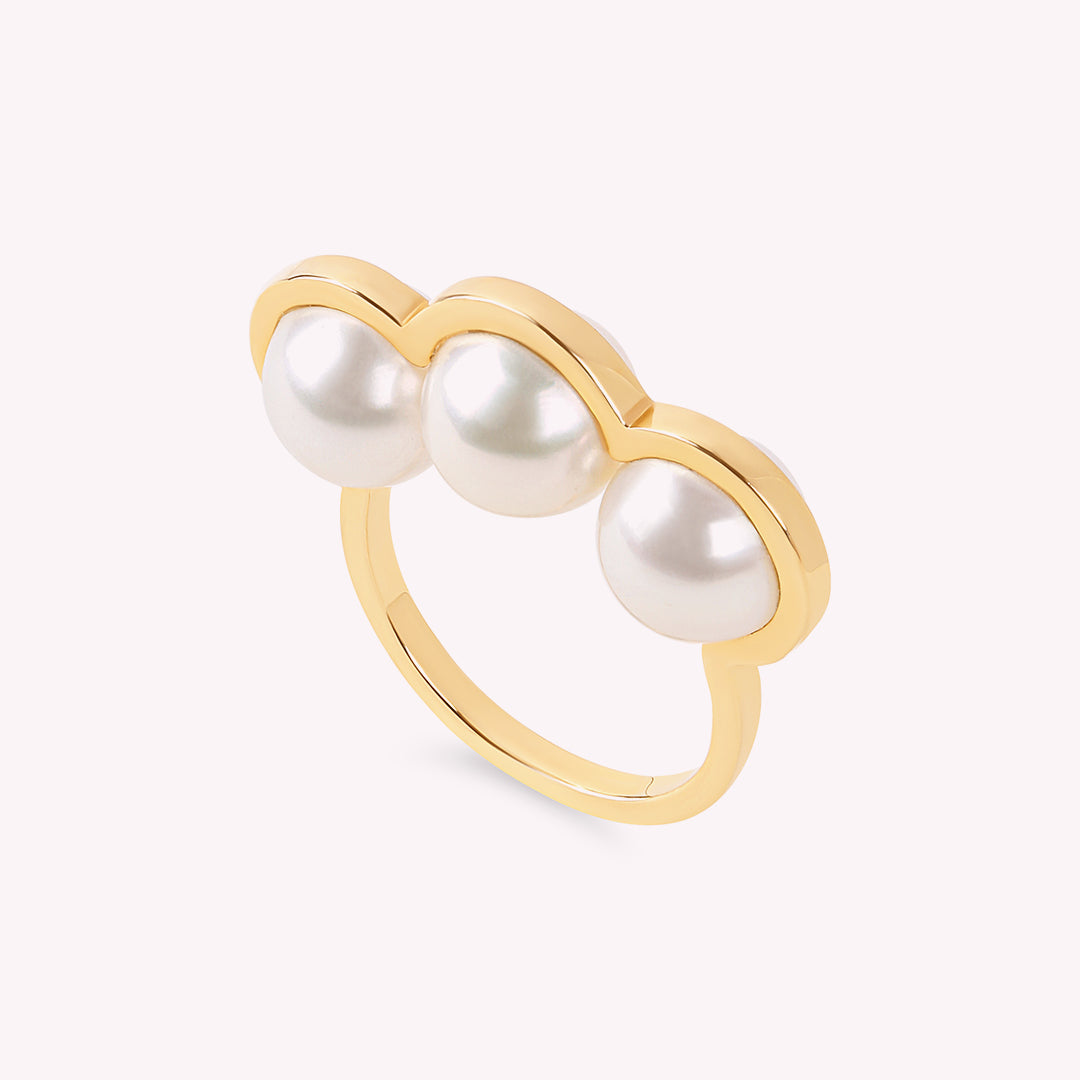 La Réserve - Bague en or jaune et perles blanches