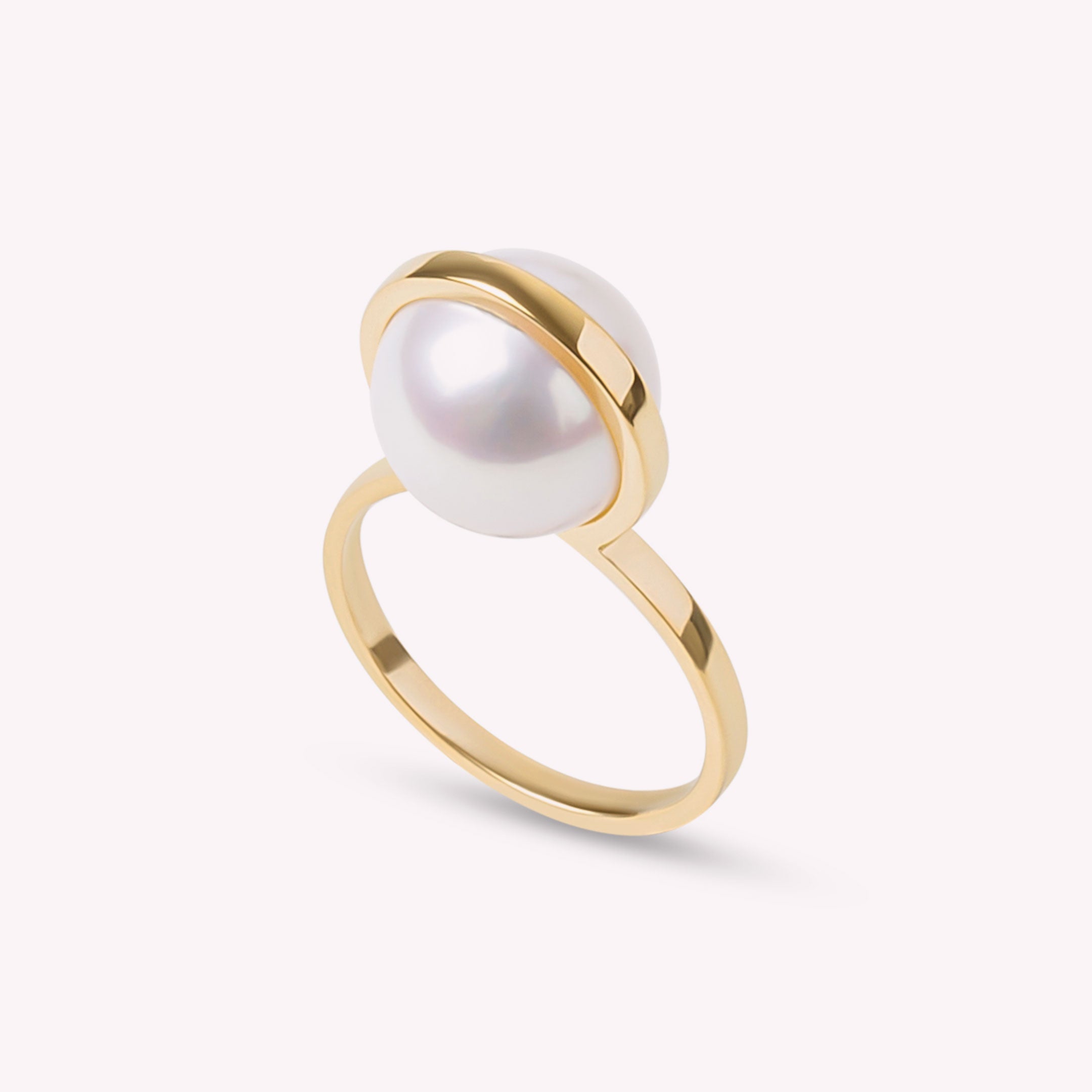 Le Plongeoir - Bague en Or jaune et perle blanche