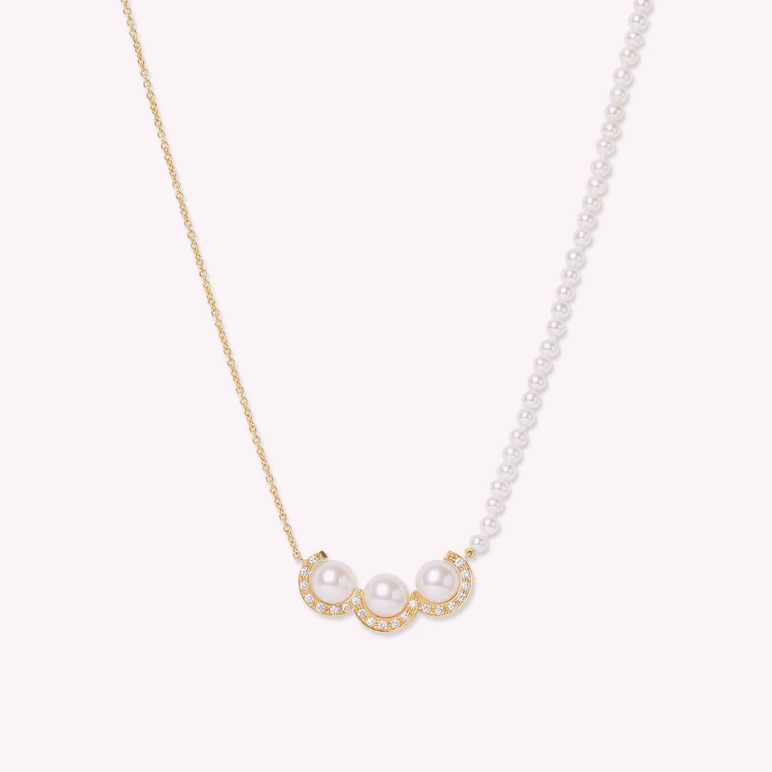 La Réserve - Yellow gold, diamond and white pearl necklace