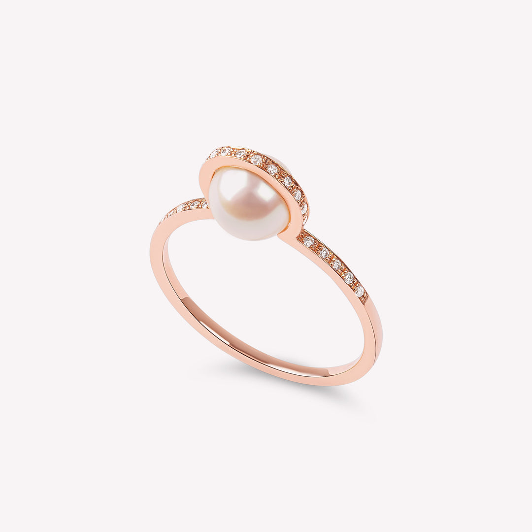 Ruhl - Bague en or rose, diamants et perle blanche