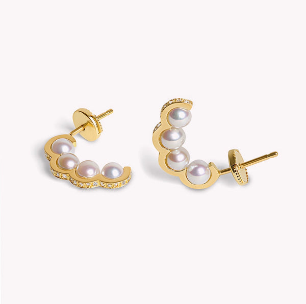Coco Beach – Boucle d’oreille en or et diamants – Vendue à l’unité