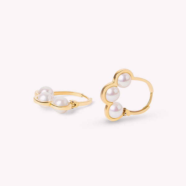 La Réserve - Boucle d'oreille en or jaune et perles blanches - vendue à l'unité