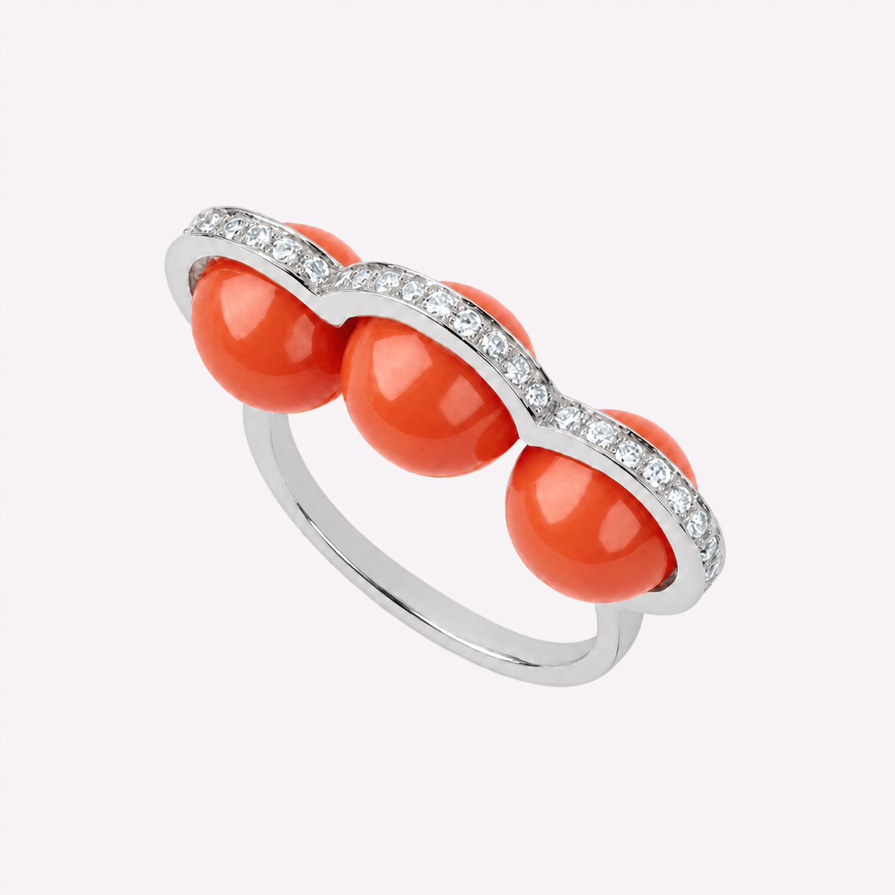 La Réserve - Bague en or rose diamants et perles corail