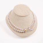 Charger l&#39;image dans la galerie, Le plongeoir - Collier de perles de culture blanches - motif en or gris et diamants

