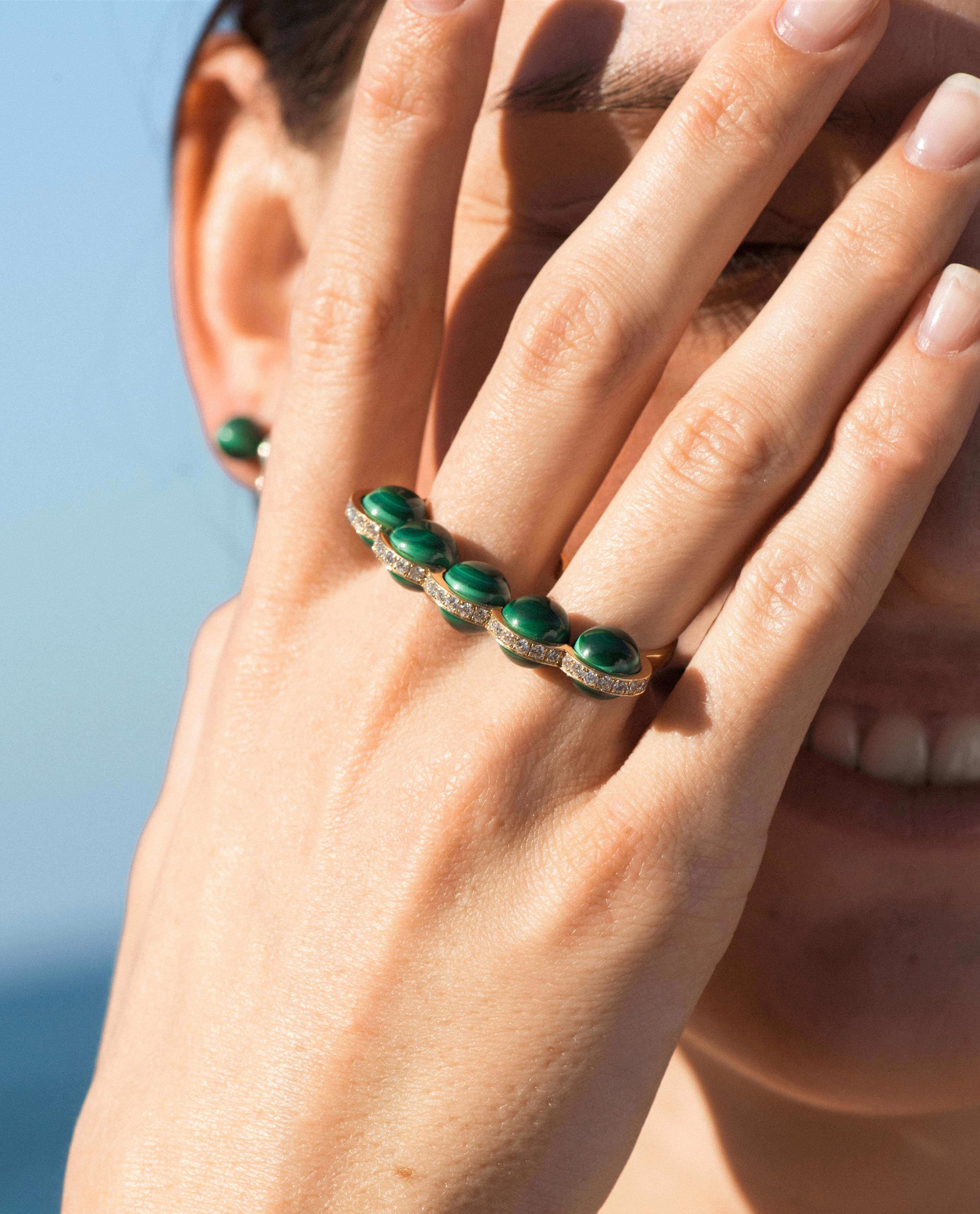 Le Sporting - Double Bague en or jaune, diamants et malachite