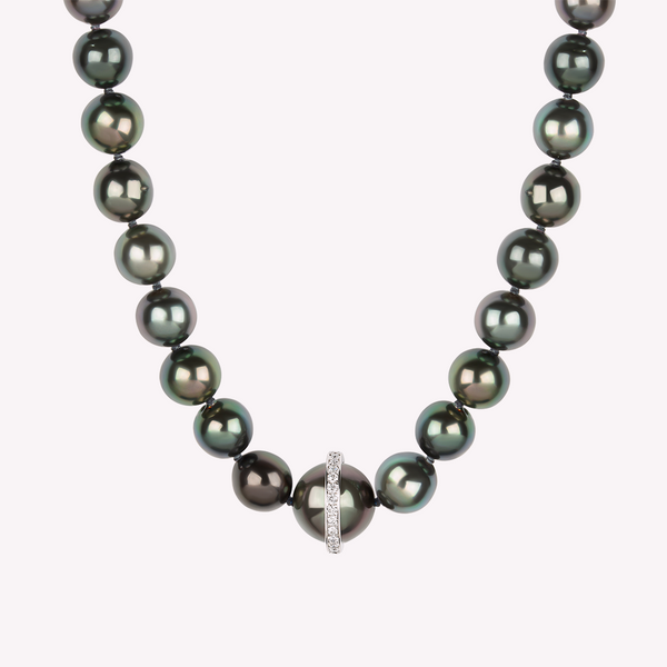 Le Plongeoir - Collier de perles de Tahiti en or gris et diamants